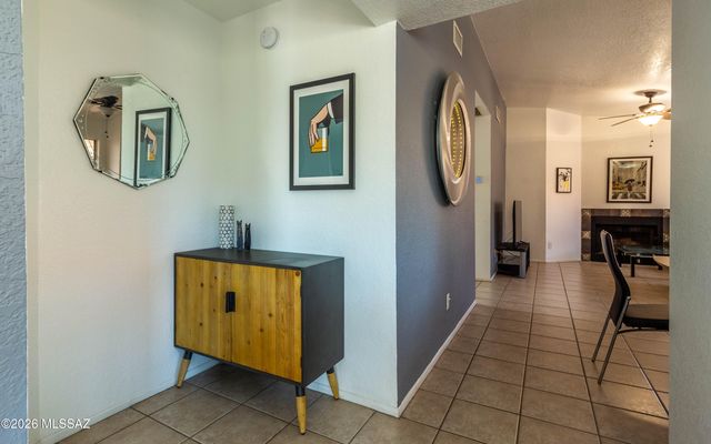 5361 W Wood Owl Drive, Tucson, AZ 85742