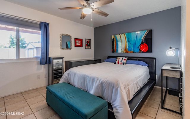5361 W Wood Owl Drive, Tucson, AZ 85742