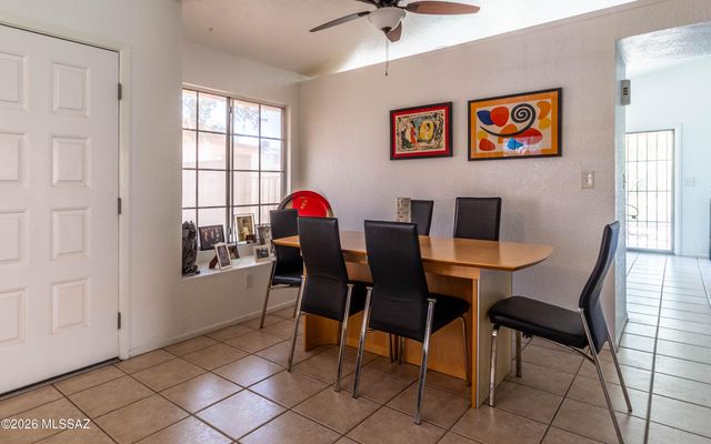 5361 W Wood Owl Drive, Tucson, AZ 85742