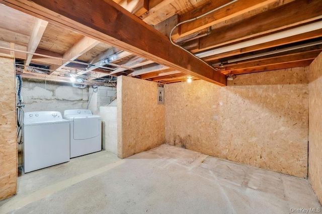 270 7th Street, Saint James, NY 11780