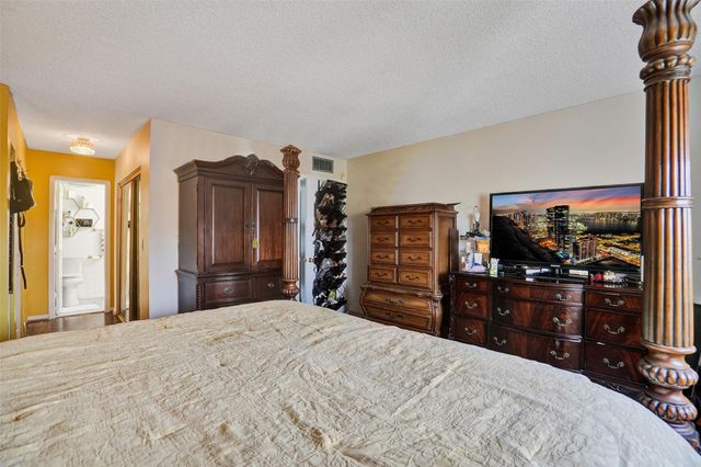 4851 NW 21st Street 405, Lauderhill, FL 33313