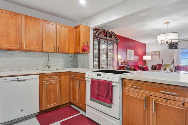 4851 NW 21st Street 405, Lauderhill, FL 33313