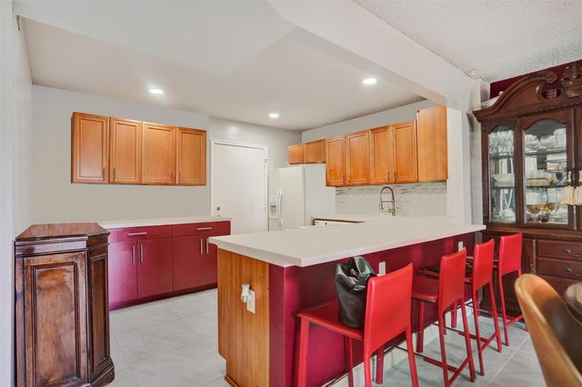 4851 NW 21st Street 405, Lauderhill, FL 33313