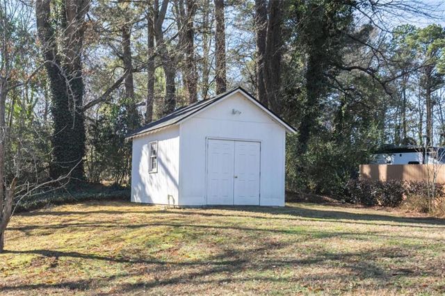 211 Sunset Drive, Lindale, GA 30147