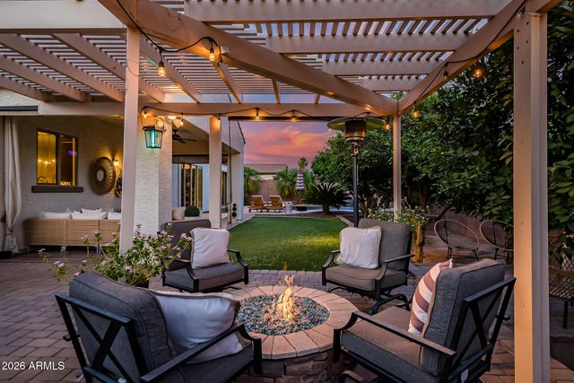 3713 E Ellis Street, Mesa, AZ 85205