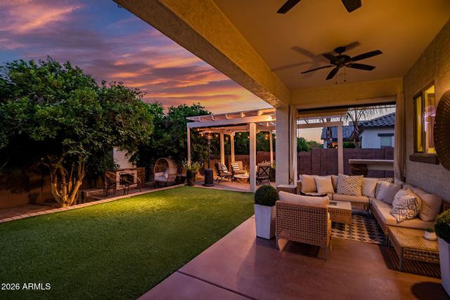 3713 E Ellis Street, Mesa, AZ 85205