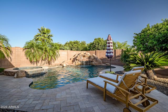 3713 E Ellis Street, Mesa, AZ 85205
