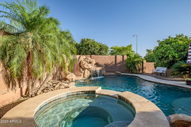3713 E Ellis Street, Mesa, AZ 85205