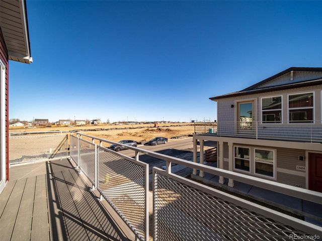 46543 Gold Prairie Dr, Bennett, CO 80102
