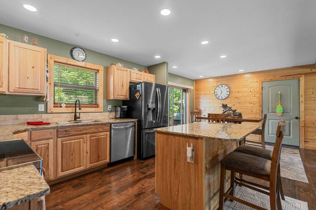 237 Tanglewood Street, Shell Knob, MO 65747