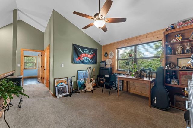 237 Tanglewood Street, Shell Knob, MO 65747