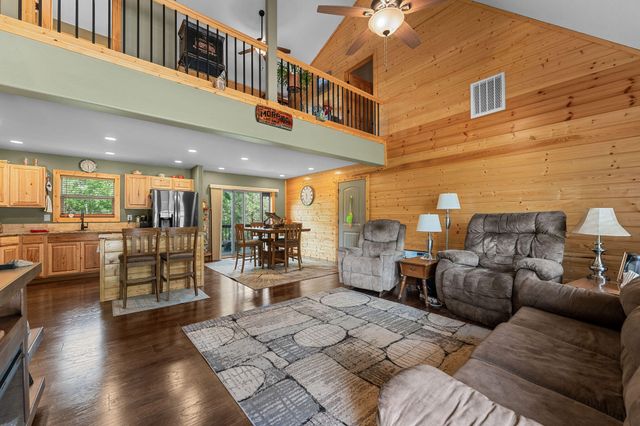 237 Tanglewood Street, Shell Knob, MO 65747