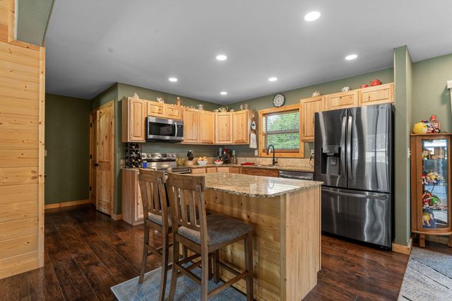 237 Tanglewood Street, Shell Knob, MO 65747