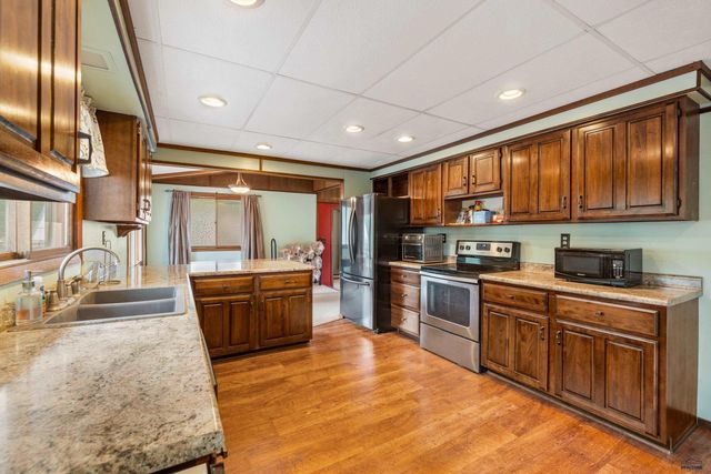 145 SWISS DR, Rapid City, SD 57702