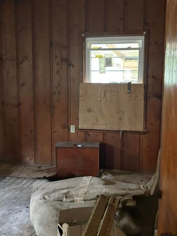 615 QUITMAN, Pittsburg, TX 75686