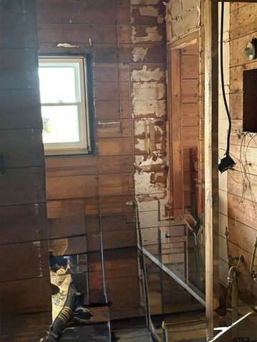 615 QUITMAN, Pittsburg, TX 75686