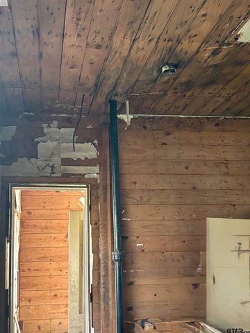 615 QUITMAN, Pittsburg, TX 75686