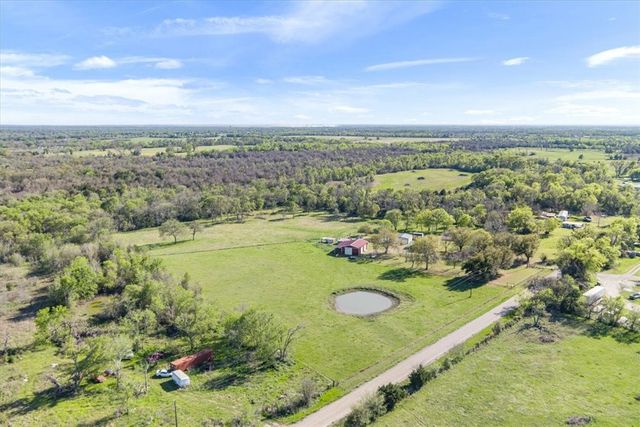 437 Lcr 664, Kosse, TX 76653