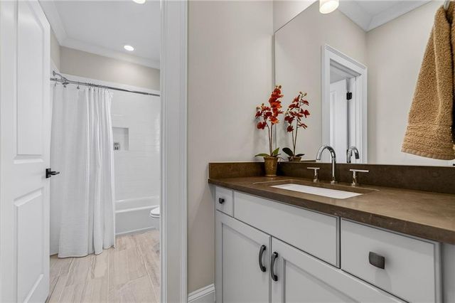 750 Yorkshire Road NE, Atlanta, GA 30306