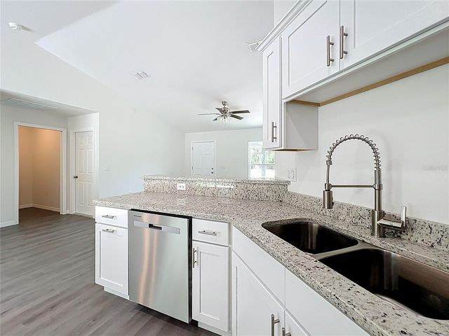 22777 SW BEACH BOULEVARD, Dunnellon, FL 34431