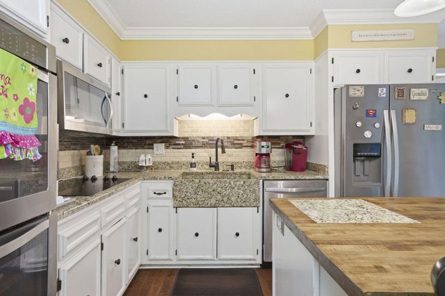 308 N Tibbs Road, Dalton, GA 30720