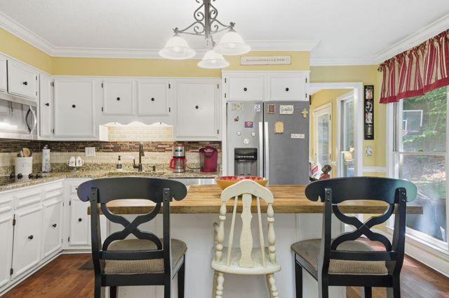 308 N Tibbs Road, Dalton, GA 30720