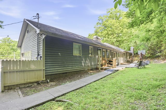 308 N Tibbs Road, Dalton, GA 30720