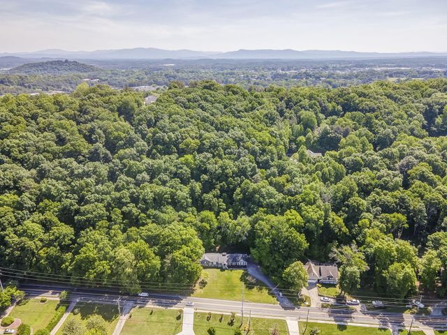 308 N Tibbs Road, Dalton, GA 30720