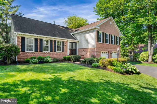 5445 FLINT TAVERN PL, Burke, VA 22015