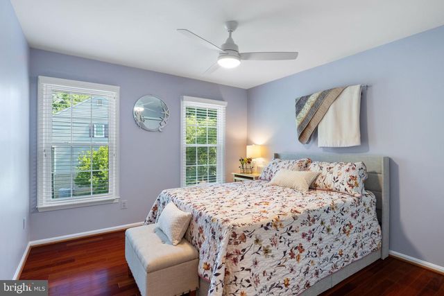 5445 FLINT TAVERN PL, Burke, VA 22015
