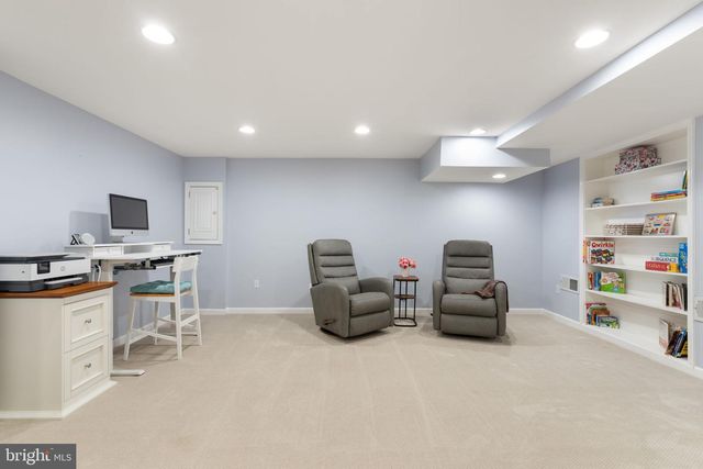 5445 FLINT TAVERN PL, Burke, VA 22015