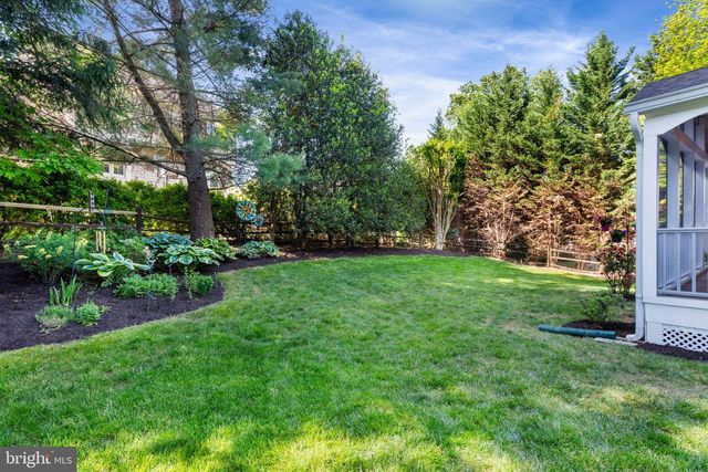 5445 FLINT TAVERN PL, Burke, VA 22015