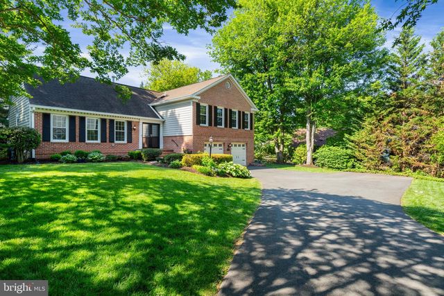 5445 FLINT TAVERN PL, Burke, VA 22015