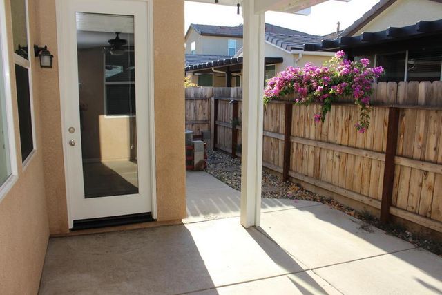 3879 Mecca Avenue, Clovis, CA 93619