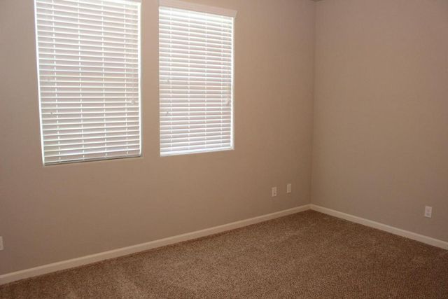 3879 Mecca Avenue, Clovis, CA 93619