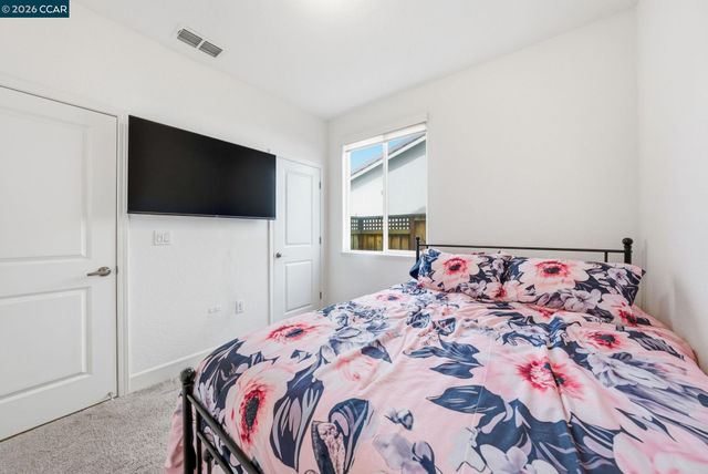 1671 mulholland dr, Lathrop, CA 95330