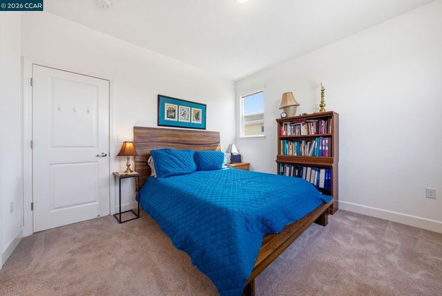 1671 mulholland dr, Lathrop, CA 95330