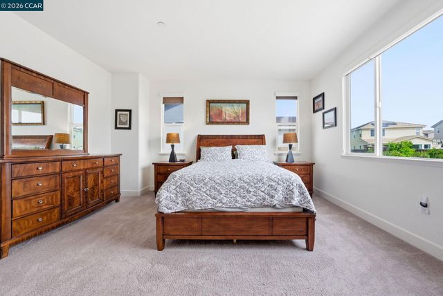 1671 mulholland dr, Lathrop, CA 95330