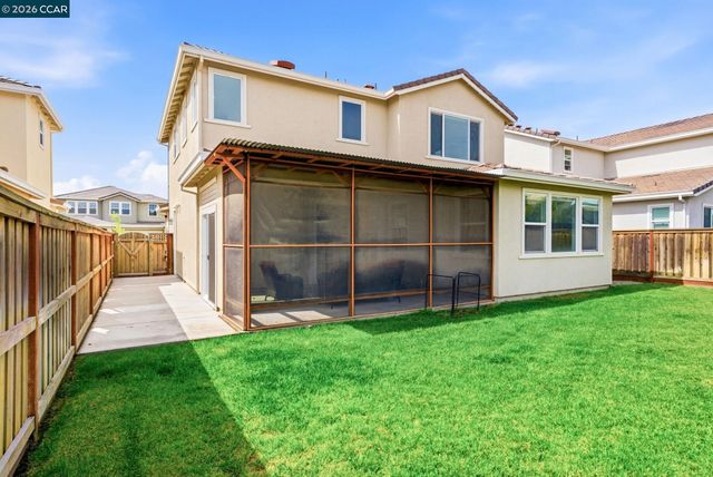 1671 mulholland dr, Lathrop, CA 95330