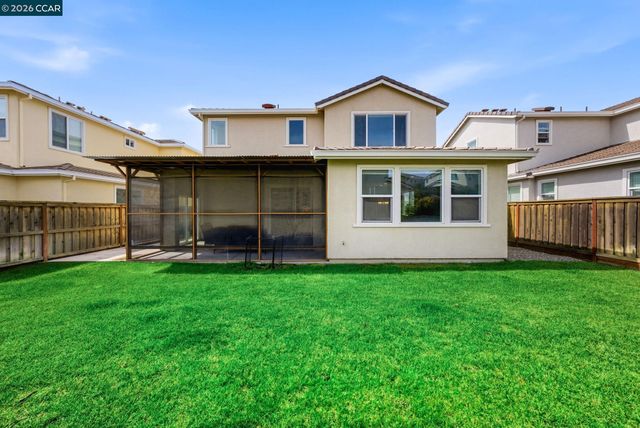 1671 mulholland dr, Lathrop, CA 95330