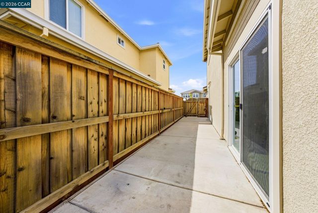 1671 mulholland dr, Lathrop, CA 95330
