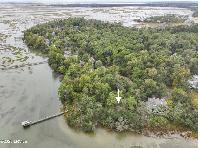 233 De La Gaye Point, Beaufort, SC 29902