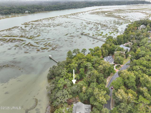 233 De La Gaye Point, Beaufort, SC 29902