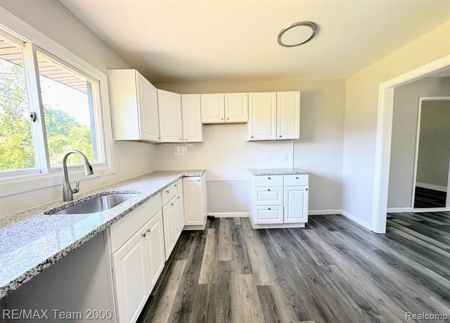 316 Lytle Place, Garden City, MI 48135