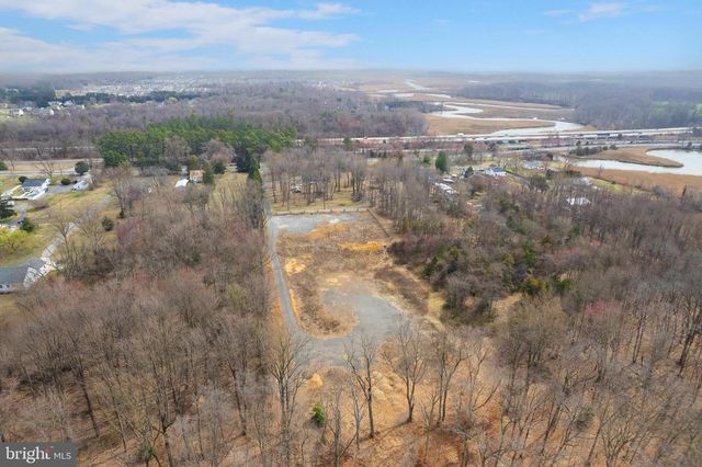 2691 N DUPONT PKWY, Middletown, DE 19709