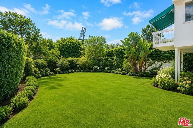 713 Walden Drive, Beverly Hills, CA 90210