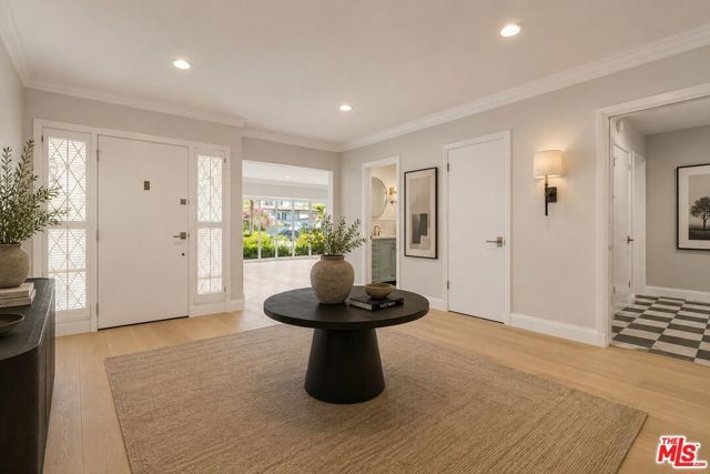 713 Walden Drive, Beverly Hills, CA 90210