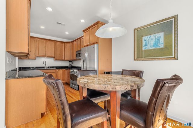 53 Carnoustie Circle 53, Bloomfield, CT 06002