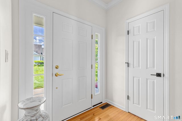 53 Carnoustie Circle 53, Bloomfield, CT 06002