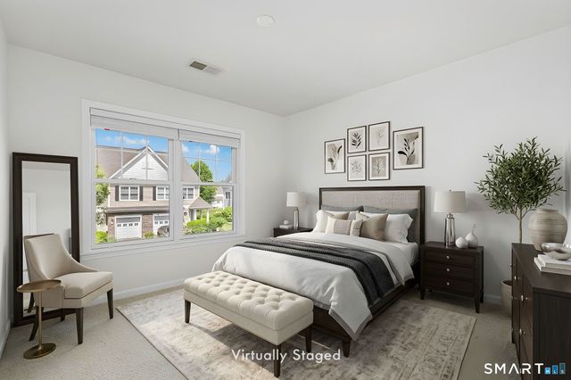 53 Carnoustie Circle 53, Bloomfield, CT 06002